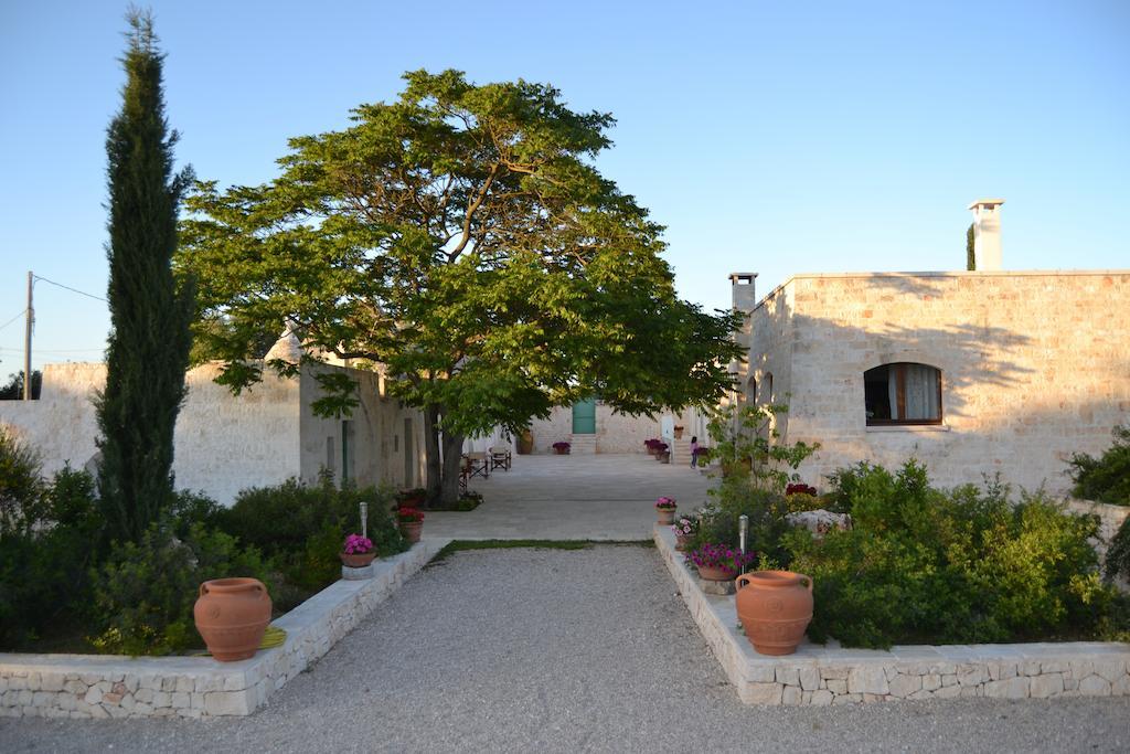 B&B Corte Del Camedrio Чистернино Екстериор снимка