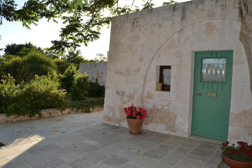 B&B Corte Del Camedrio Чистернино Екстериор снимка